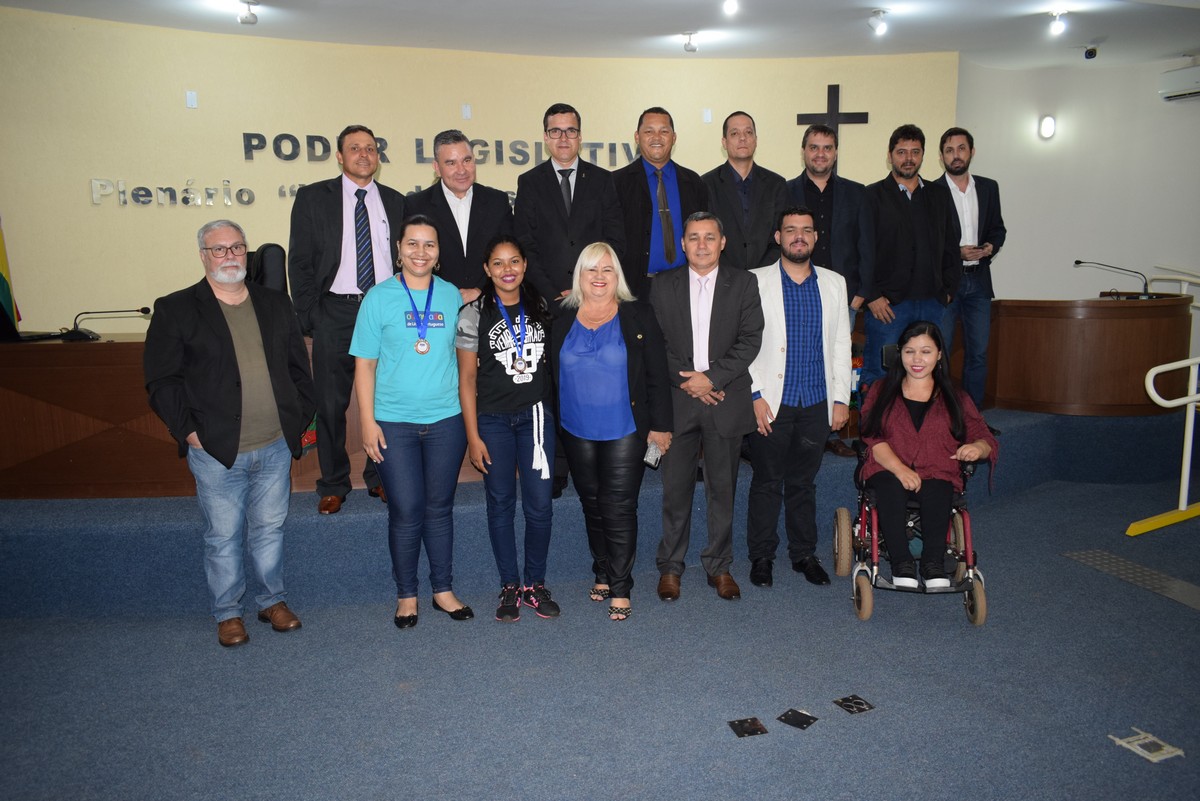 04.11.19 Dayane e professora