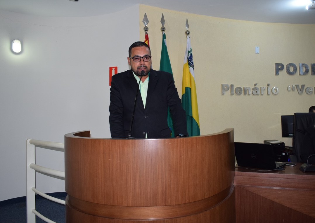 04.11.19 Fabio Santos