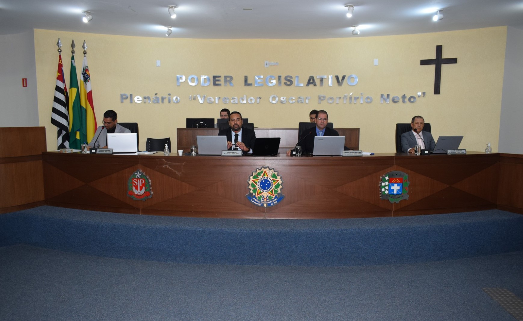 06.03.25 Mesa diretora