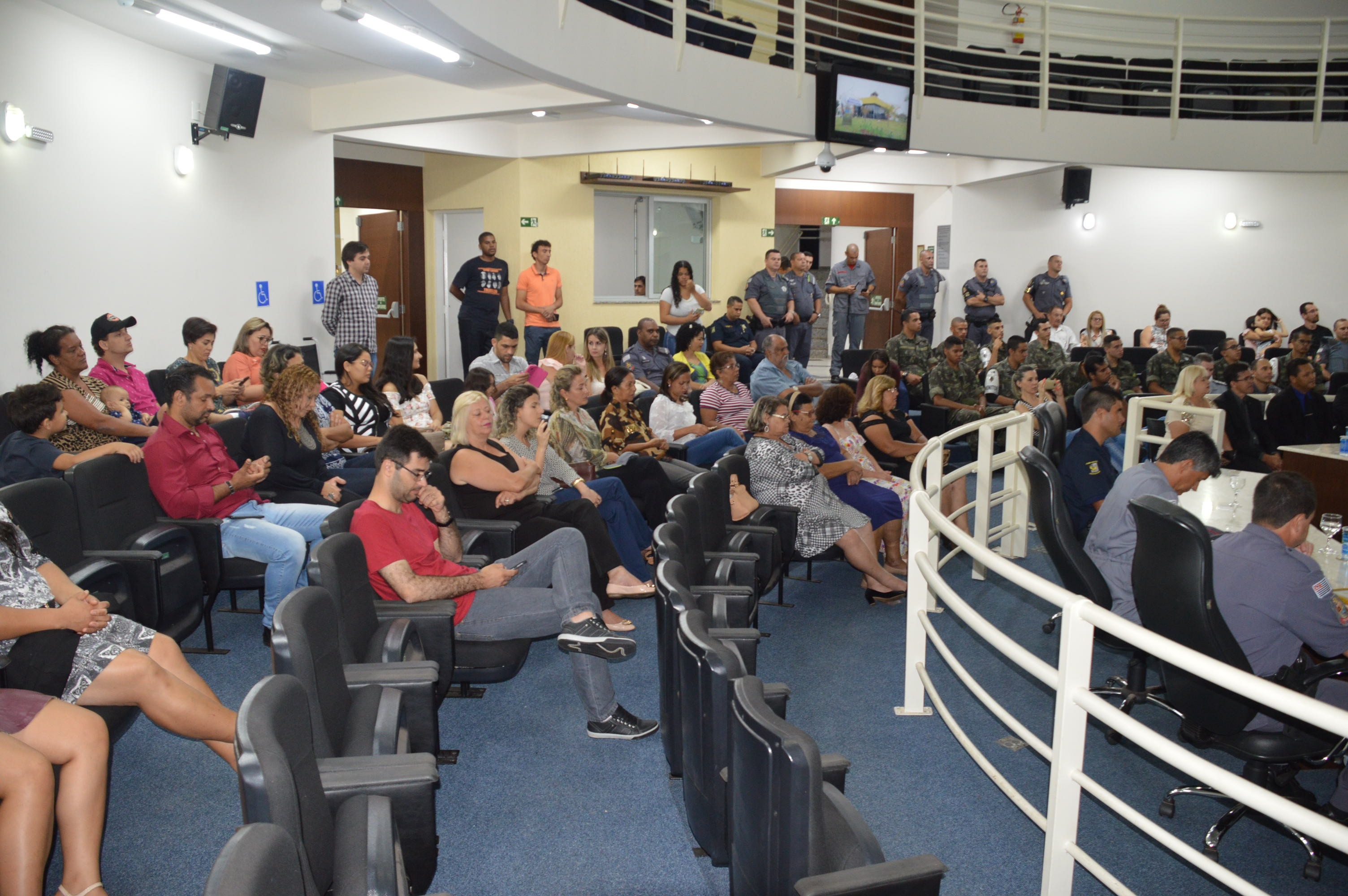 29.11 Publico acompanha solenidade