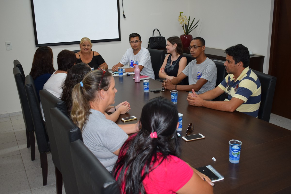 30.01.19 Grupo em reuniao na Camara