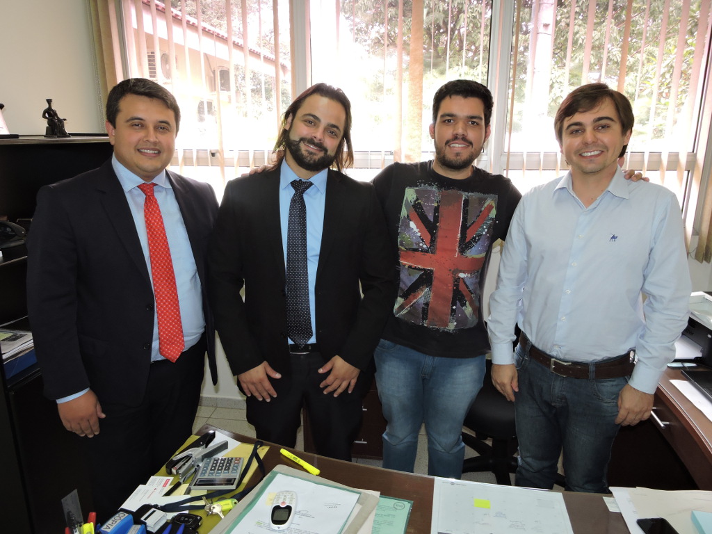 Gerentes do Santander com vereador Vitor Bini e Chefe de Gabinete Bruno Bueno