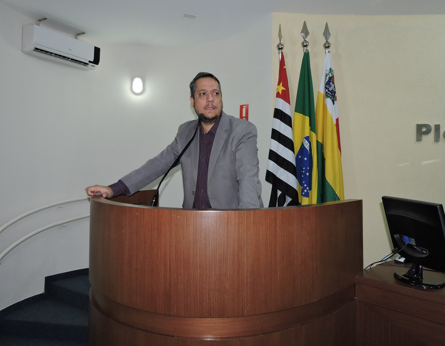 Ian Salomao fala sobre Onorio Anhesim