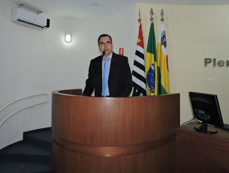 Marcio fala sobre campanha de valorizacao dos professores