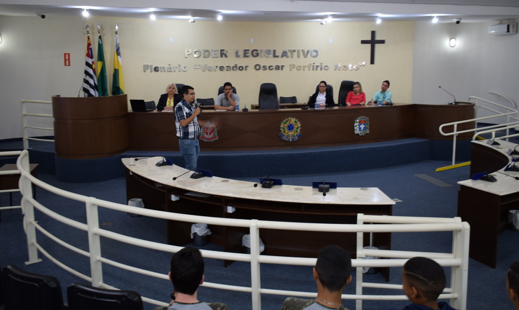 Psicologo Iris fala sobre suicídio