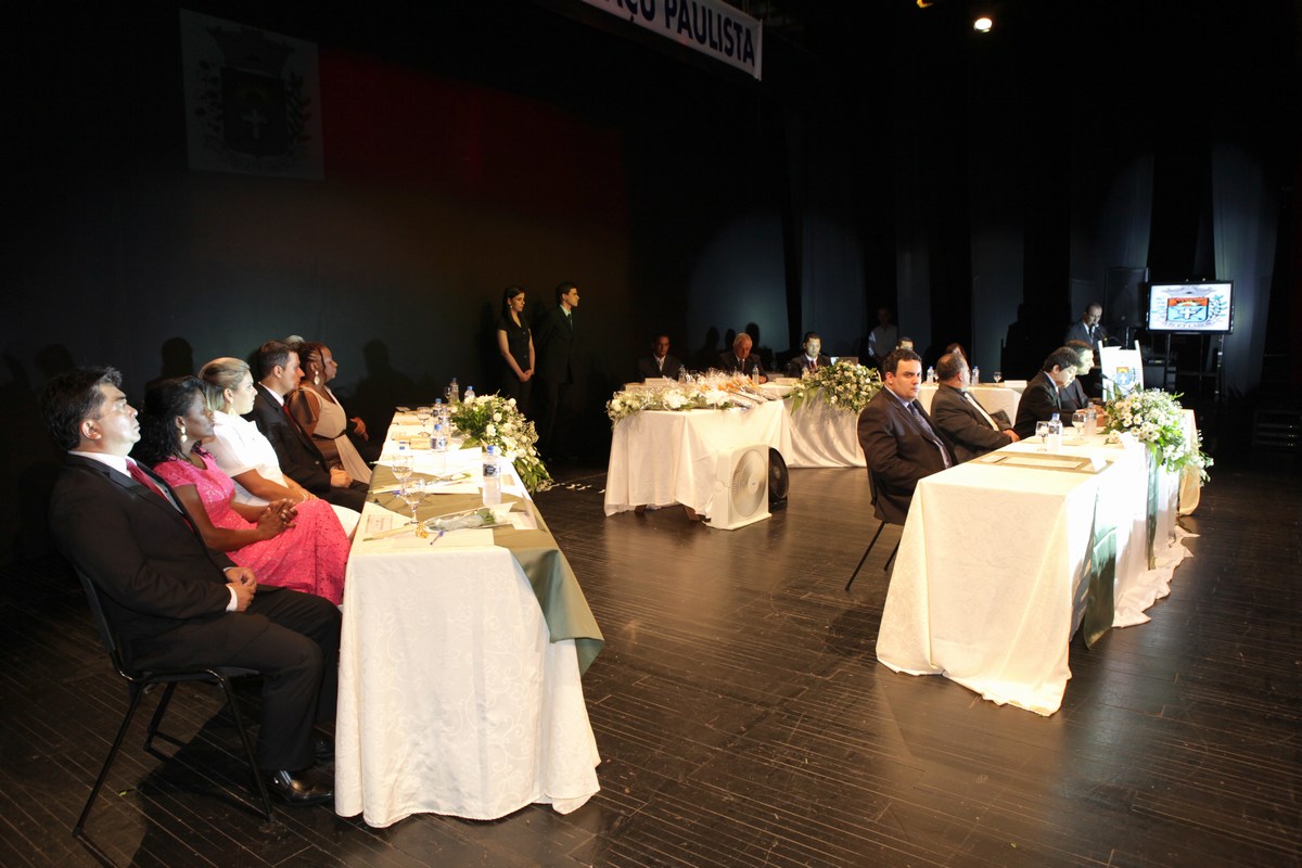 02 Solenidade de Posse no Teatro Municipal