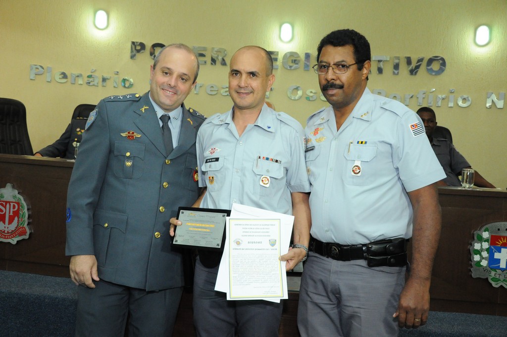 Cabo Dias é homenageado também pela Polícia Rodoviária