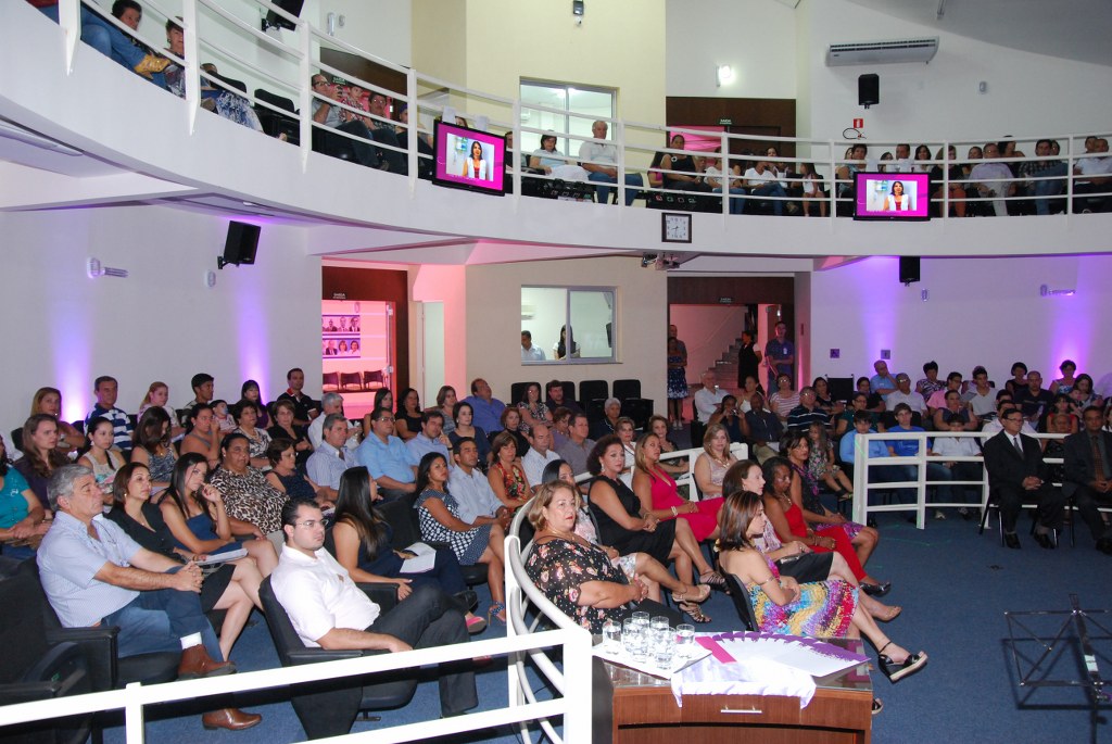 Casa cheia na Sessao Mulheres Empreendedoras
