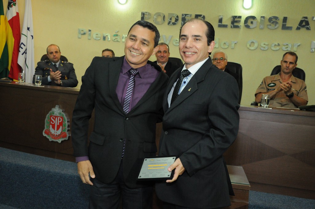 Dr. Mario Sergio recebe sua homenagem