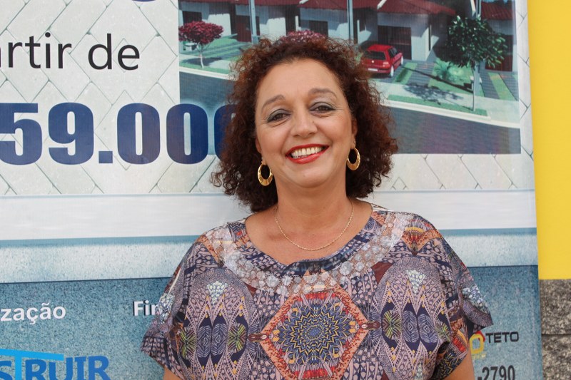 Maria Bueno a Coca - proprietria da Novo Teto