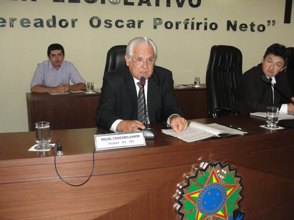 Miguel Canizares faz esclarecimento sobre economia nos ultimos anos na Camara