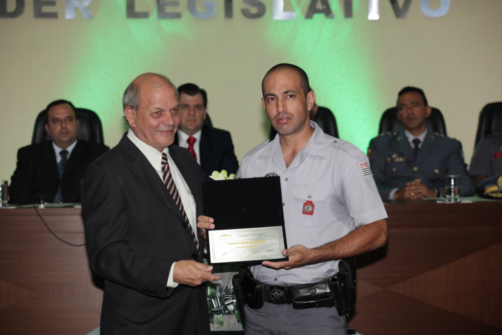 SD PM Rogrio recebe o seu diploma