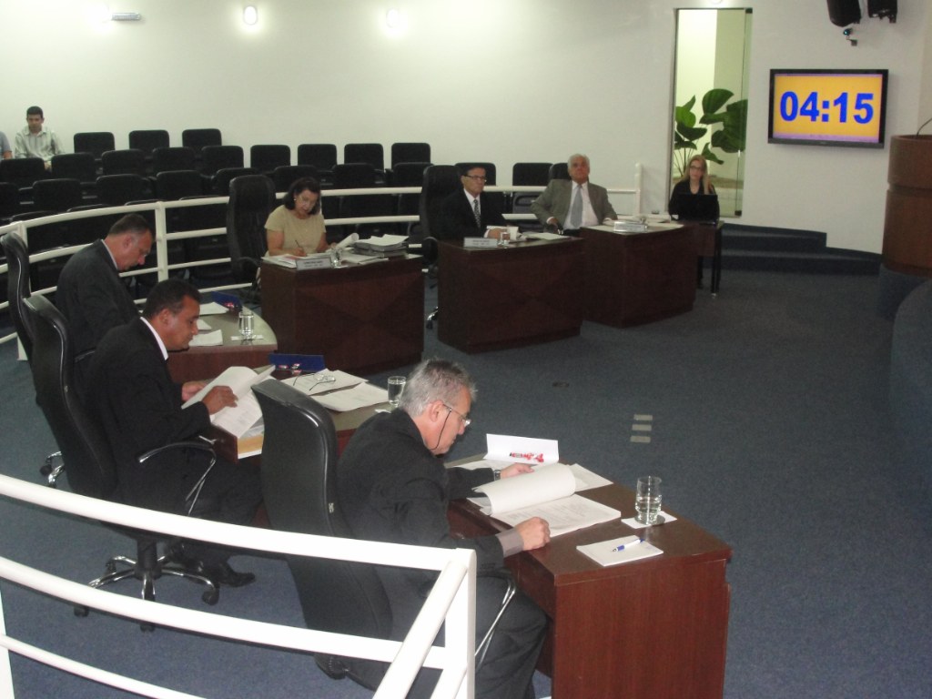 Vereadores aprovam_projetos_do_prefeito_na_Sesso_de_segunda_15_de_agosto