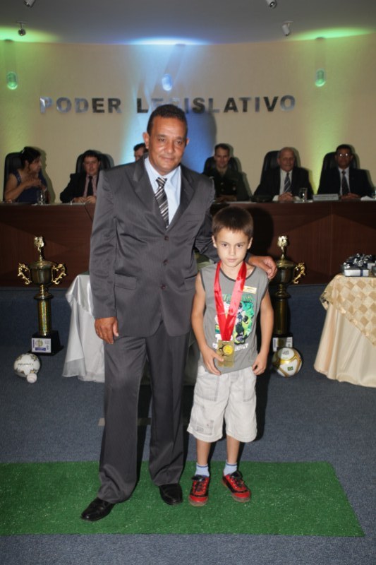 Vereador Nilson com Gabriel do Voleibol