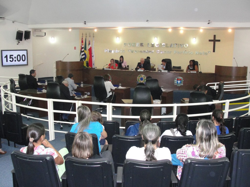 Vereadores aprovam dois projetos em Sessao Extra de 7 de agosto