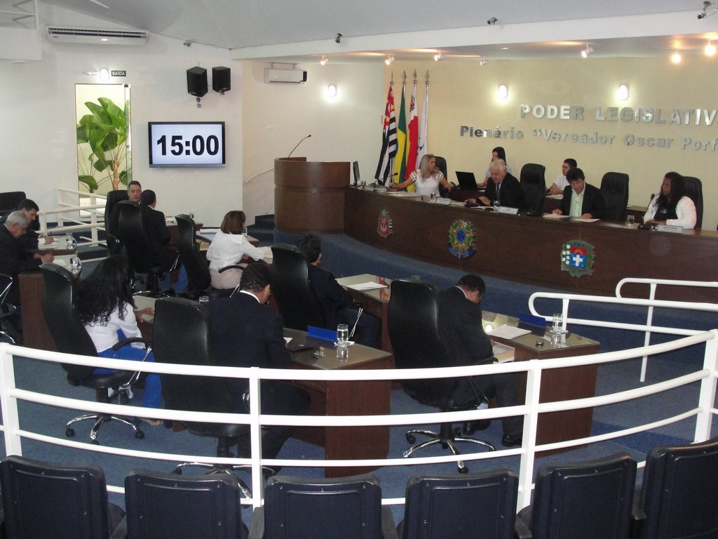 Vereadores aprovam reajuste dos professores