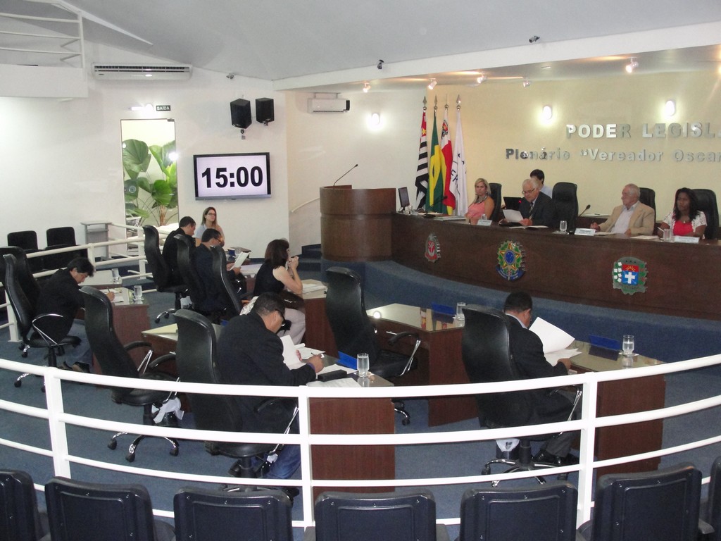 Vereadores durante a Sessao Extra de 10 de dezembro