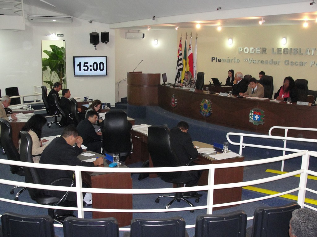 Vereadores durante a Sessao de 15 de junho