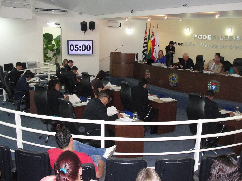Vereadores durante a Sessao de 18 de novembro
